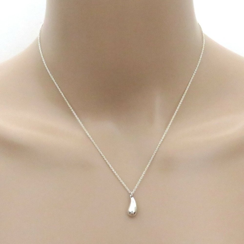 Tiffany & Co Sterling Sliver. Elsa Peretti  Teardrop Necklace LAST 3 pic 2/2/24